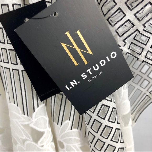 I.N. Studio Women’s Plus Poncho Blouse 3x NWT - Picture 6 of 8